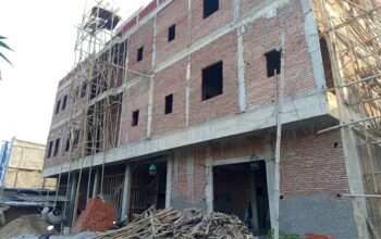 Diduga Belum Kantongi PBG, Pembangunan Gedung 4 Lantai di Belakang Kantor Kelurahan Dadap Terus Berjalan