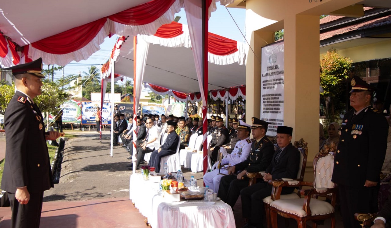 Kapolres Ketapang Pimpin Upacara Hari Bhayangkara ke-80