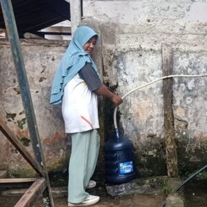 Kekeringan Melanda Cirinten Lebak, Warga Kesulitan Air Bersih Harapkan Bantuan BPBD