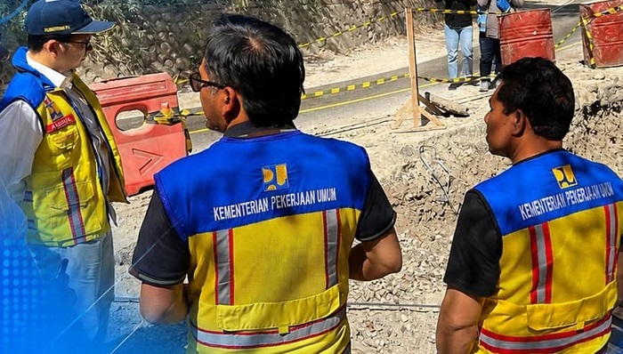 Kepala BPJN NTT Tinjau Penanganan Longsor Ruas Soe–Niki-Niki