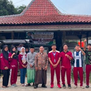 Mahasiswa KKM UNIBA Kelompok 38 Mengajar dan Salurkan Al-Qur’an di Madrasah Daar El-Tazkiyah, Perkuat Literasi Keagamaan