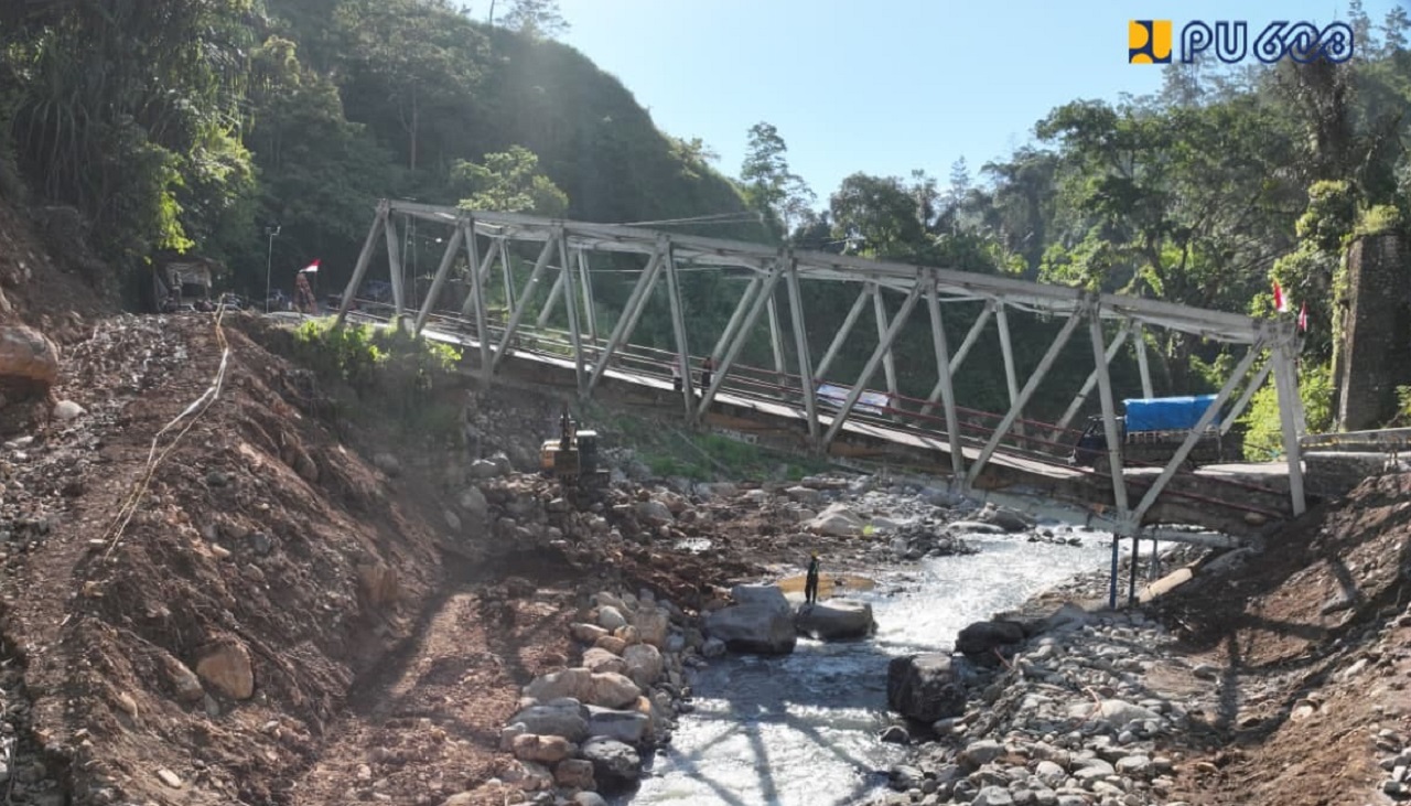 Menteri PU Jembatan Enang Enang Tidak Ditutup