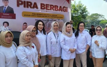 PIRA Gerindra Salurkan 1.450 Paket Sembako di Jakarta Timur, Novita Wijayanti Sebut Jalankan Arahan Prabowo