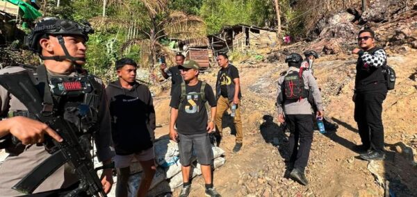 Polda Gorontalo Pasang Police Line di Lokasi Tambang Emas Ilegal Bone Bolango, Sejumlah Barang Bukti Diamankan