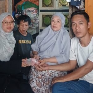 Program Bedah Rumah Kapolri Hadir di Bogor, Keluarga dengan Anak Disabilitas Terima Bantuan