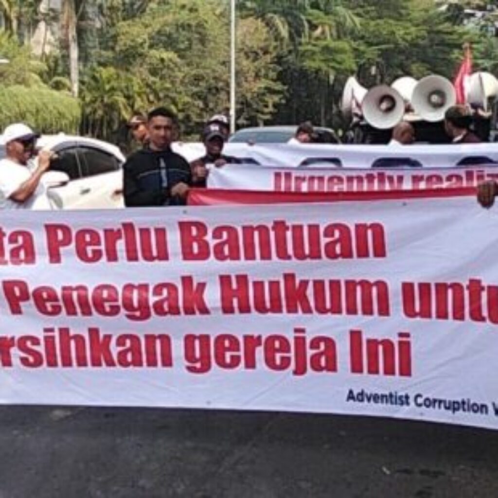 Sejumlah Pendeta dan Jemaat GMAHK Gelar Aksi di Tangerang, Desak Transparansi dan Penegakan Etika Organisasi