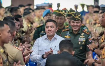 Seskab Beri Pembekalan Taruna AKMIL, Tekankan Wawasan Strategis Jelang Pelantikan Perwira TNI AD