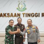 Silaturahmi Kapolda Riau ke Kejati, Tegaskan Komitmen Penegakan Hukum Profesional dan Berintegritas