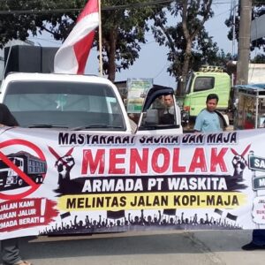 Warga Lebak Blokade Armada Proyek PT Waskita Karya, Tolak Truk Bertonase Besar Melintasi Jalan Kopi–Sangiang Maja