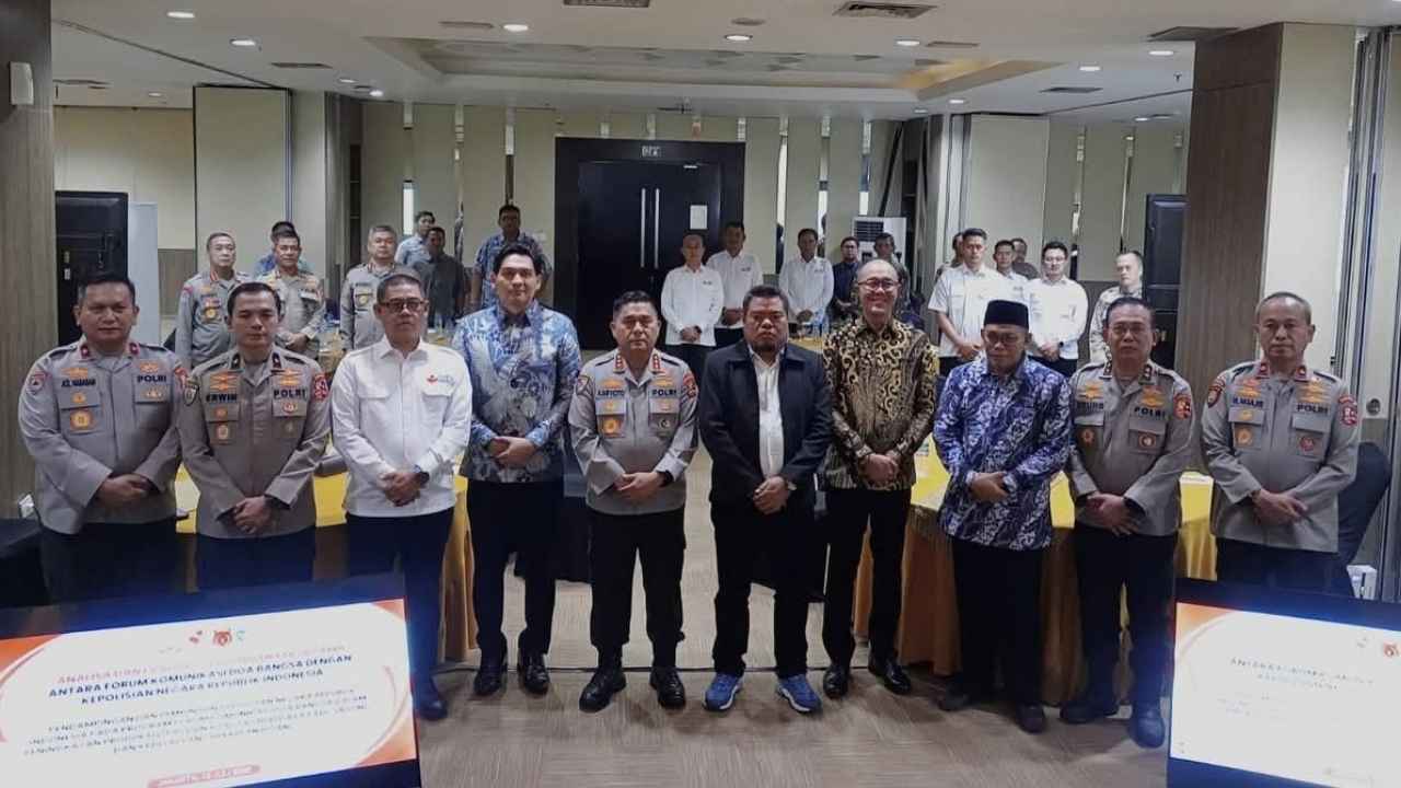 Komjen Pol Karyoto mendapat dukungan dari Ketua PWNU Jawa Barat sebagai figur yang dinilai memiliki pengalaman dan integritas untuk memimpin Polri.