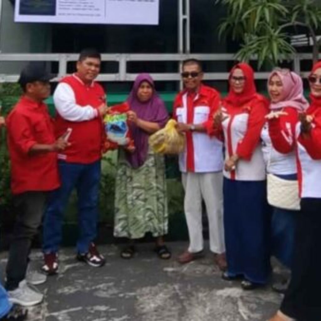 DPD LIRA Pekanbaru Resmikan Rumah LIRA, Salurkan Sembako untuk Warga Kurang Mampu
