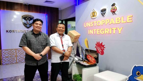 Penanganan kasus dugaan Tindak Pidana Perdagangan Orang (TPPO) terhadap tiga remaja asal Karawang yang dilaporkan ke Polda Metro Jaya.