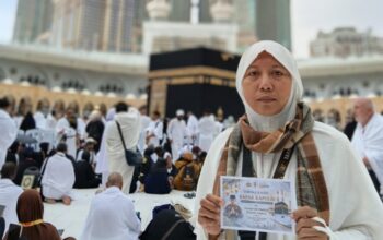 10 Tahun Mengajar Ngaji Tanpa Honor Tetap