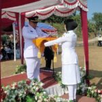Camat Bojongmanik Pimpin Upacara HUT ke-81 RI