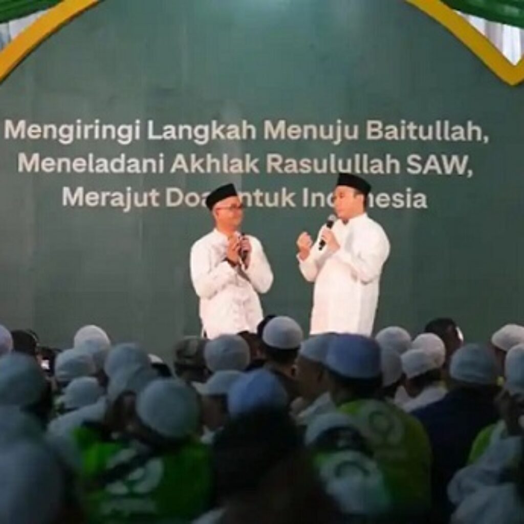 Gojek Berangkatkan 70 Mitra Driver Legend Umrah, Menteri Perhubungan Apresiasi Program Kesejahteraan