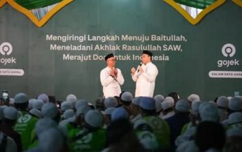 Gojek Berangkatkan 70 Mitra Driver Legend Umrah, Menteri Perhubungan Apresiasi Program Kesejahteraan