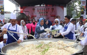Harkop Harnas UMKM 2026, Kapolres Lebak Hadiri Masak Besar 3.000 Porsi Nasi Goreng Ruhay