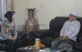 Kapolres Lebak Silaturahmi ke Ketua MUI, Perkuat Sinergi Polri dan Ulama Jaga Kamtibmas