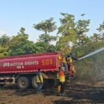Kementerian PU Kerahkan Pompa dan 20.000 Liter Air Padamkan Karhutla di Kalteng-Malut