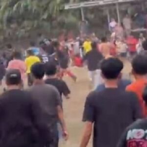 Laga PHBN Cup Bojongmanik Ricuh, Pertandingan Parakanbeusi vs Feroci FC Sempat Dihentikan
