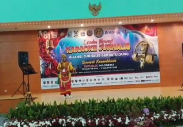 Lomba Karaoke AJB Jakarta Utara Meriahkan HUT Ke 81 RI