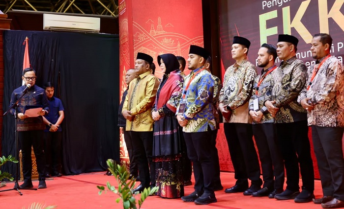Pengurus Forum KKA Dikukuhkan, Wagub Aceh Titip 3 Aspirasi ke Wamendagri