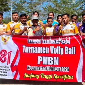 Peringati HUT RI ke-81, Camat Cirinten Buka Turnamen Voli dan Dorong Pencarian Bibit Atlet