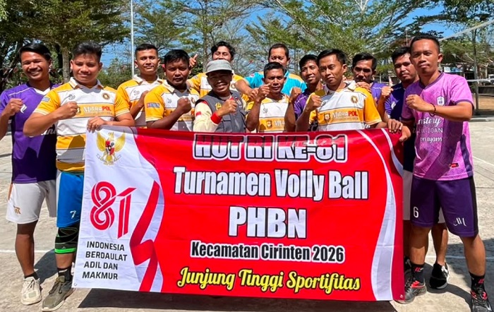 Peringati HUT RI ke-81, Camat Cirinten Buka Turnamen Voli dan Dorong Pencarian Bibit Atlet