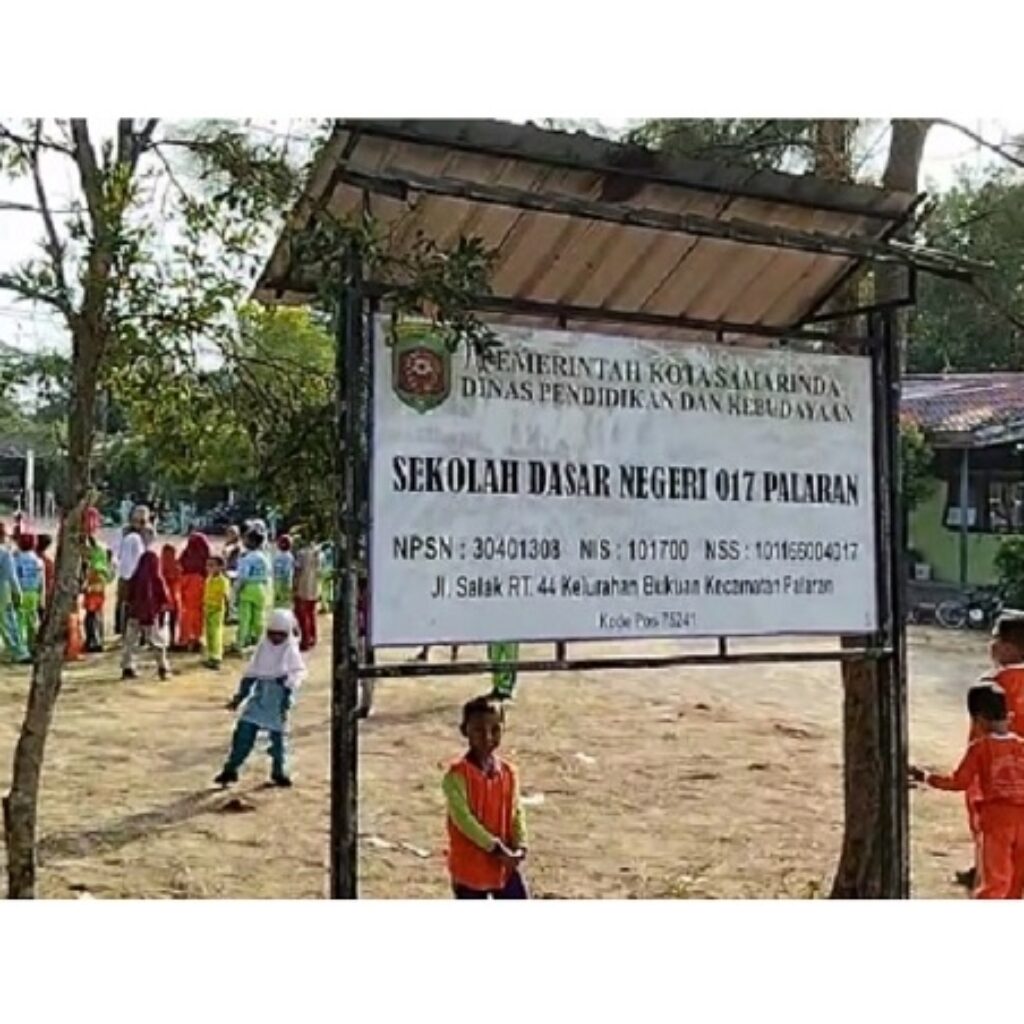Semarak HUT ke-81 RI, Murid SD 017 Palaran Antusias Ikuti Lomba Gigit Kelereng