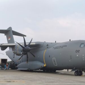 TNI AU Kerahkan Hercules dan Airbus A400M Bawa Bantuan Gempa NTT ke Maumere-Labuan Bajo
