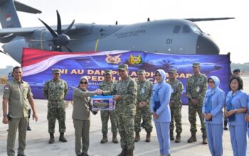 TNI AU Kirim Bantuan untuk Korban Bencana NTT, Disalurkan via Labuan Bajo dan Maumere