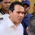 Dek Fadh Hadir di Tengah Situasi Panas di Masjid Raya Baiturrahman