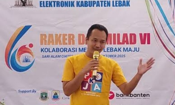 5 Jurnalis Hilang Kontak Saat Liput Erupsi Anak Krakatau