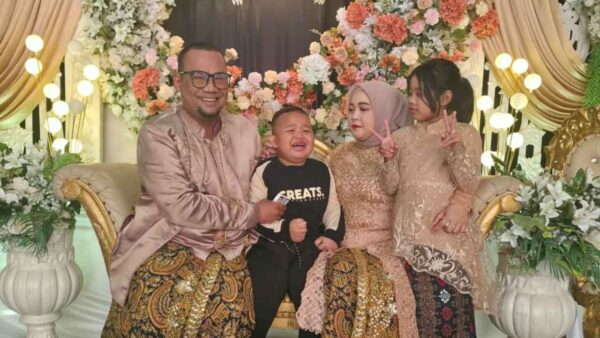 AMKI Sukabumi Raya Sampaikan Ucapan Selamat atas Khitanan Putra Sandi Suwandi