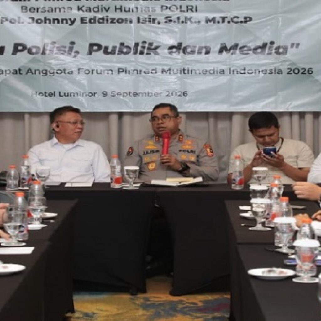 Bicara Polisi, Publik dan Media, Isir Tegaskan Pentingnya Kontrol Publik