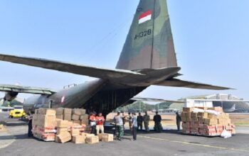 Dukung Penanganan Karhutla, Lanud Halim Kirim Bantuan APD dan Oksigen ke Kalimantan