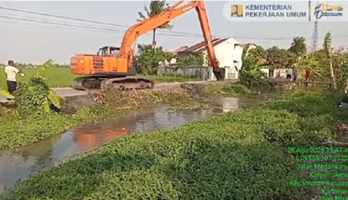 Kementerian PU Normalisasi Saluran Tambun
