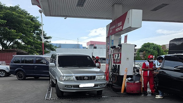 Kendaraan Bertangki Modifikasi Isi Solar Subsidi di SPBU Kuta Alam Banda Aceh
