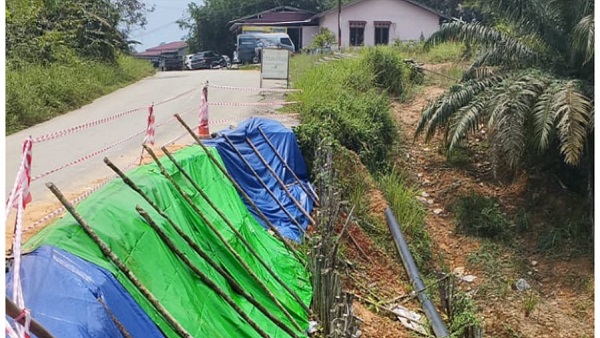 Longsor Jalan Raya Entikong, Satker Paralel Perbatasan Lakukan Pengamanan dan Penanganan