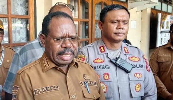 Mediasi Pemkab Nabire dan GKI Berakhir Damai, Bupati Mesak Magai Sampaikan Permohonan Maaf
