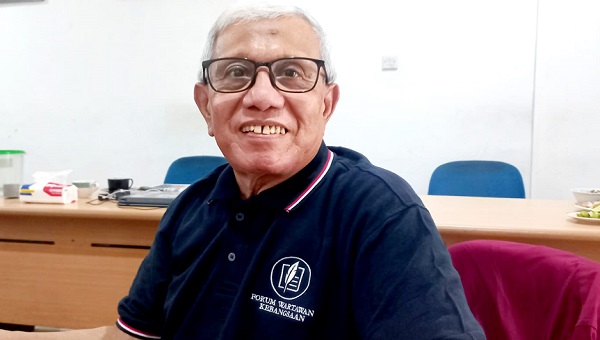 Menunggu Kabar Baik
