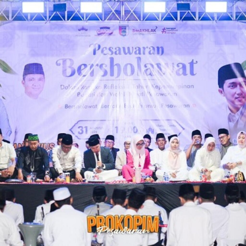 Pesawaran Bersholawat, Bupati Nanda Indira Ajak Warga Perkuat Kebersamaan dan Doakan Pembangunan Daerah