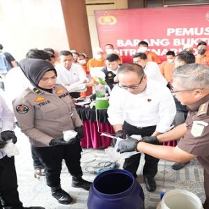 Polda Sumsel Musnahkan Narkoba Rp2,18 Miliar dan Amankan 29 Ter-sangka dari 20 Kasus