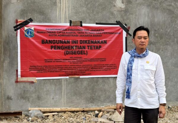 Segel Merah Kembali Terpasang, Kevin Wu Minta Dokumen Lahan Padel Meruya Utara Dibuka