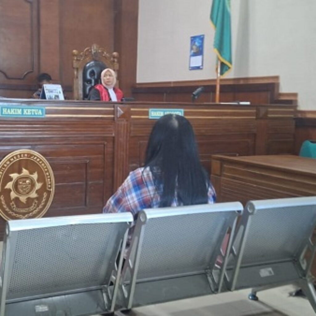Terbukti Bersalah Aniaya Adik Kandung, Rohana Dihukum 2 Bulan oleh PN Jakarta Utara