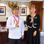 Jenderal Dudung menerima kunjungan Majelis Adat Sunda membahas hukum adat dan budaya Sunda.