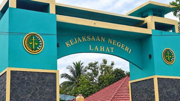 Ilustrasi penyelidikan dugaan pemotongan Dana BOS SD dan SMP oleh Kejari Lahat.