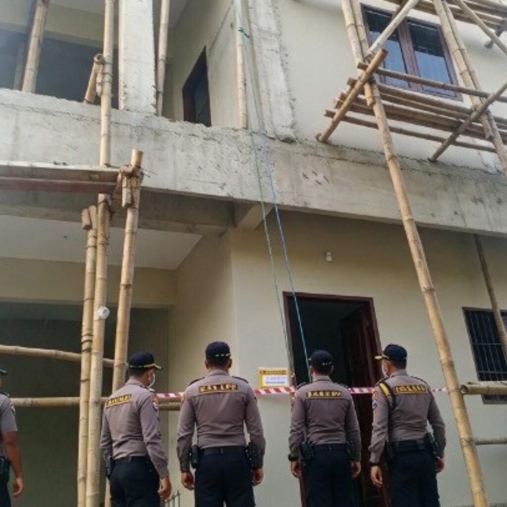 Bangunan Kos Diduga Tanpa PBG di Tanah Tinggi Belum Disegel, GATRA Soroti Penindakan Satpol PP