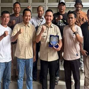 Bupati Lebak Hasbi Terima Penghargaan Peduli Infrastruktur 2026 dari Pokja Wartawan