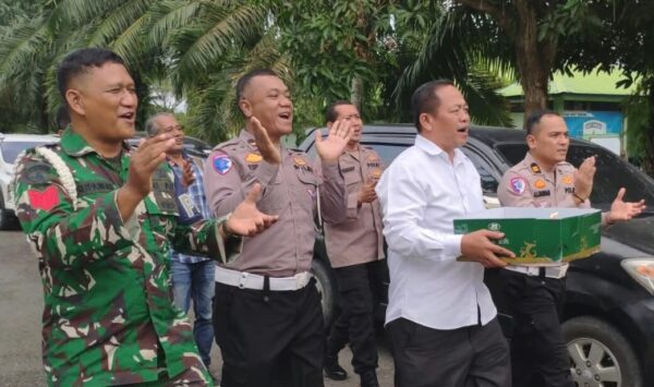 HUT ke-81 TNI, Polresta Deli Serdang Beri Kejutan ke Sejumlah Satuan